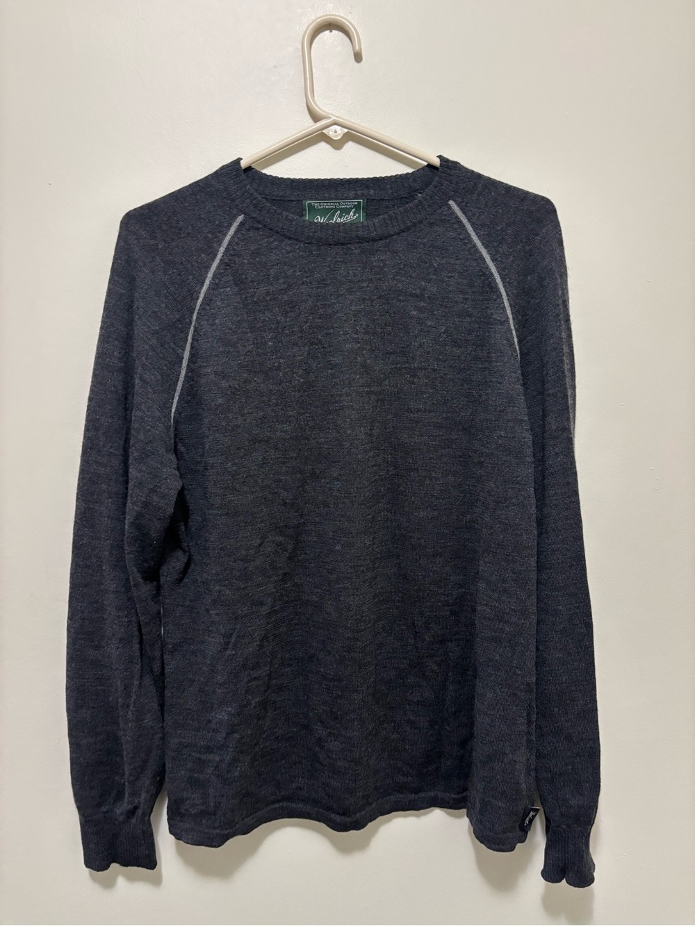 Vintage Woolrich Woolen Mills Dark Charcoal Grey Raglan Crewneck Wool Sweater